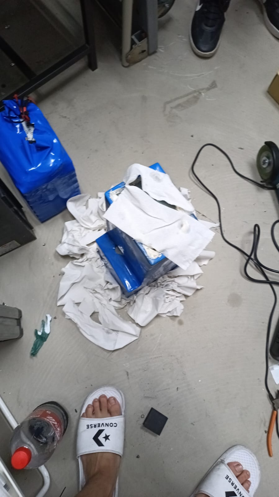 Dead pack, blue bin? Confirm wrong sial